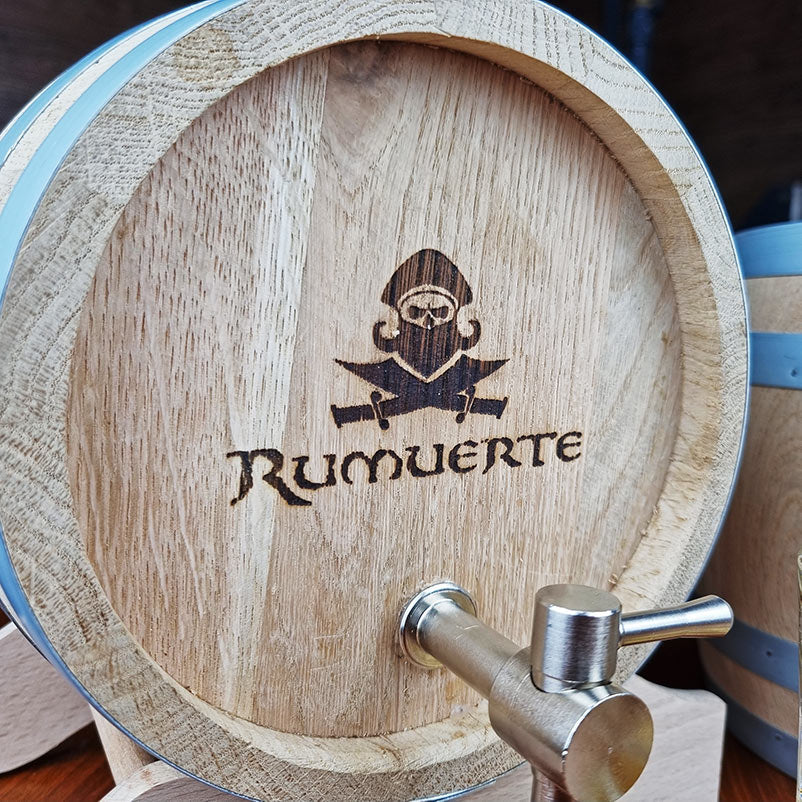 Blackbeards Spiced Gold im 2L Eichenholzfass